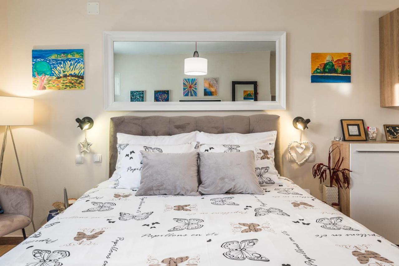 Apartments Stella Mariela シベニク エクステリア 写真